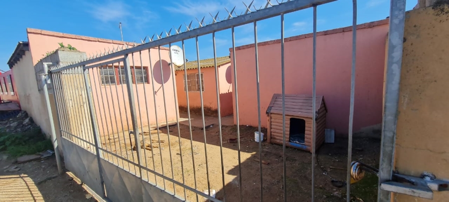 10 Bedroom Property for Sale in Zwide Eastern Cape
